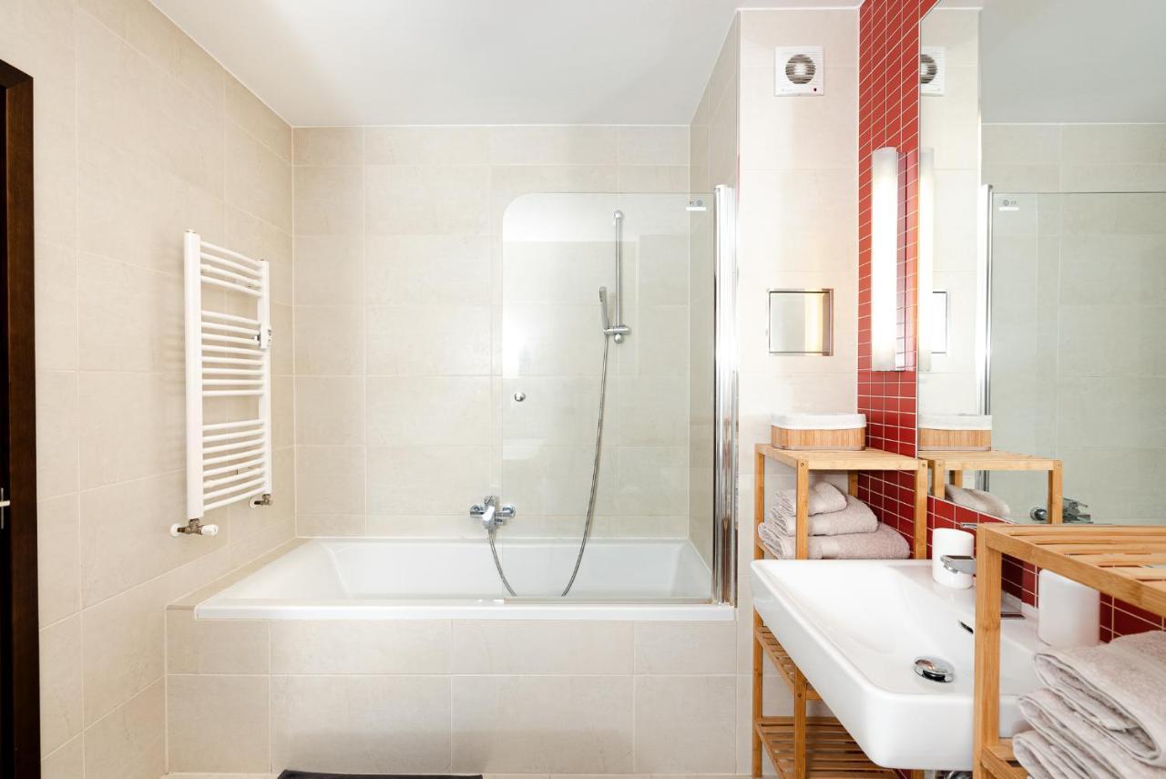 Apartmany Jako Doma プルゼニ エクステリア 写真